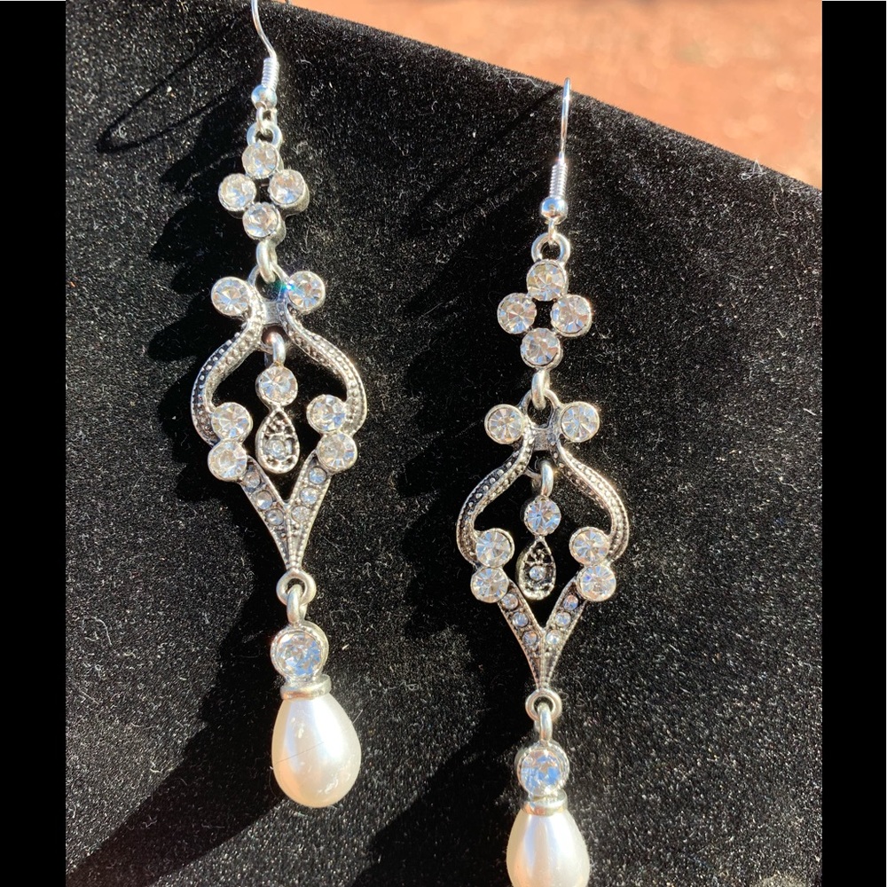 Pearl & Crystal Earrings